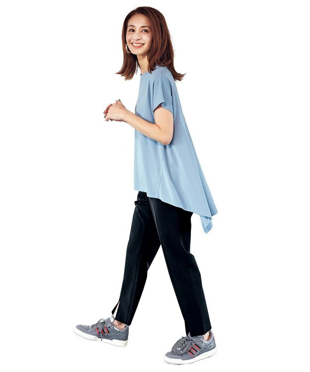 UNFILO 【新色追加！/接触冷感】マイビューティ バックフレアTシャツ スカイブルー系