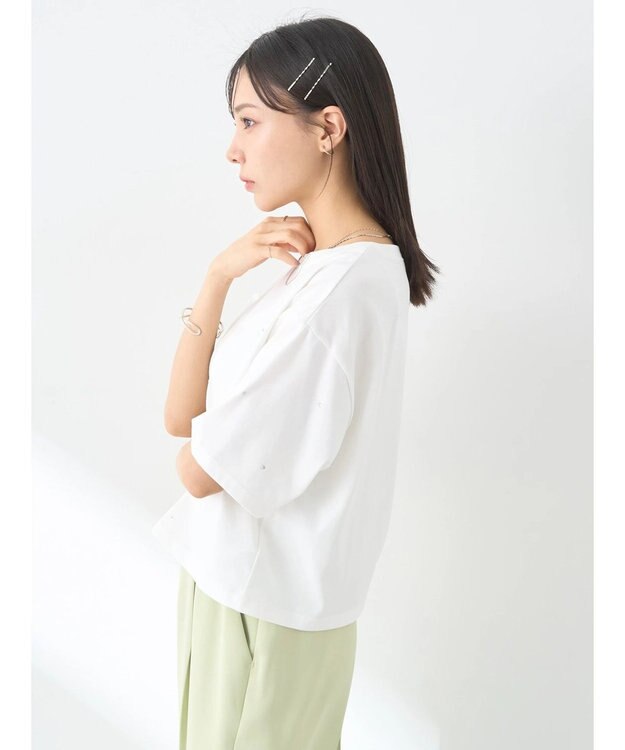 earth music&ecology キラキララインストーンプルオーバー Ivory