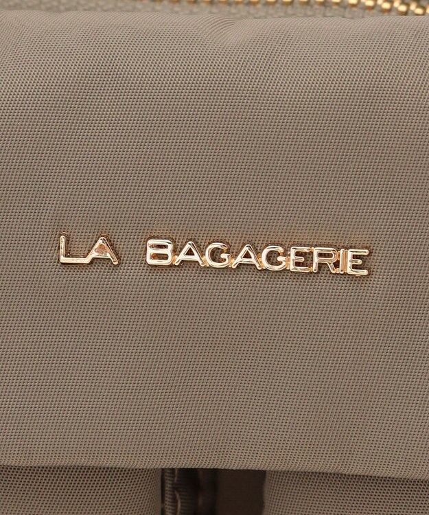 LA BAGAGERIE ダブルフロントポケットショルダー グレージュ