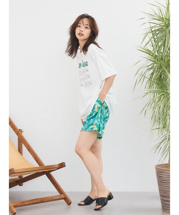 Green Parks ｍｅ　Ｊａｎｅ／４連ロゴＢｉｇＴシャツ White