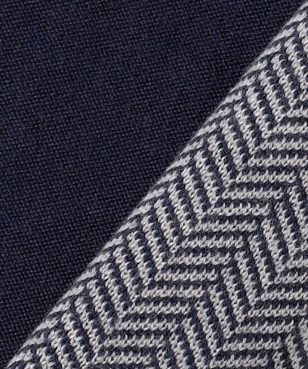 GOTAIRIKU 体温調整に【洗える/チクチクしにくい/ピリングしにくい】イタリア糸 ハイゲージ ベスト_WOOL100% ネイビー×ヘリンボーン柄(25年新色)
