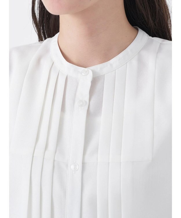 earth music&ecology タックデザインブラウス Off White