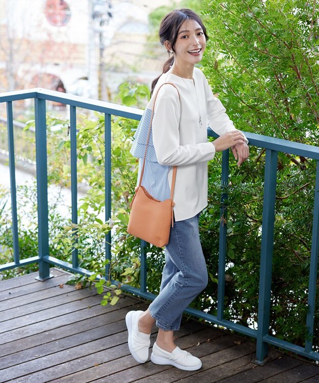 Tiaclasse 【洗える】バックフレアダイバープルオーバー オフホワイト