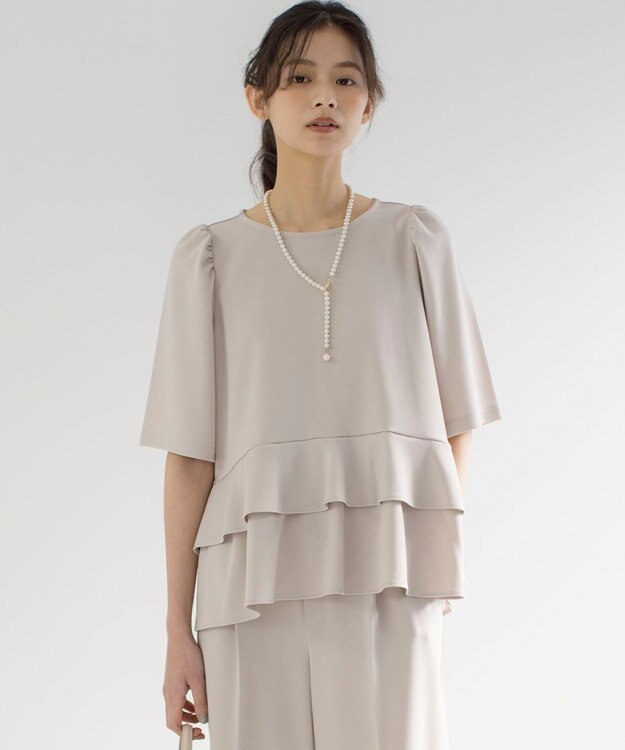 組曲 S ご好評につき追加生産【WEB限定】ジョーゼットジャージーティアード ブラウス ベージュ系