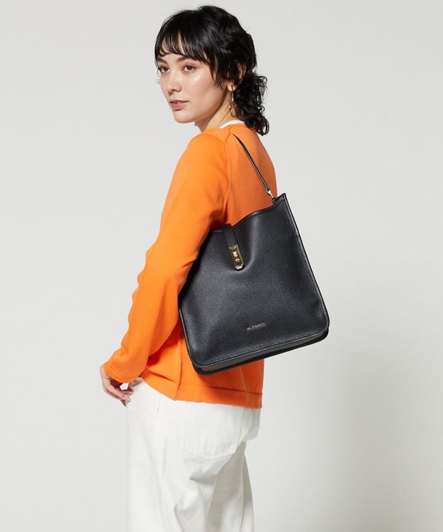 LA BAGAGERIE スクエアレザー2WAYショルダーバッグ ブラック