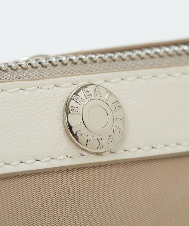 TOPKAPI 【Breath TOPKAPI】MORPH モーフ リンクルナイロン 舟形 ポーチ　撥水 ベージュ