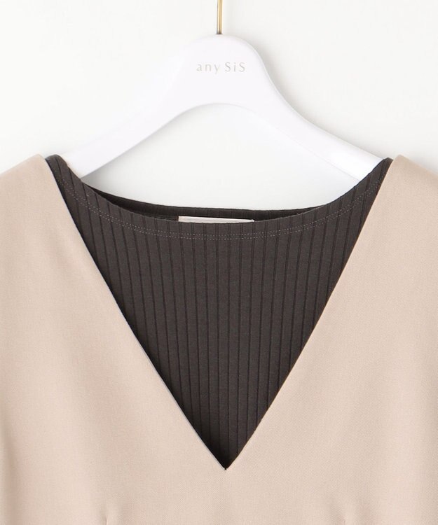 ANY SIS 【美人百花10月号掲載】カットソー×プリーツコンビ ジャンドレ ライトベージュ×チャコール