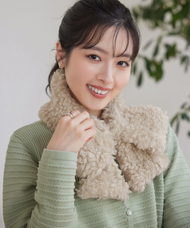 Tiaclasse リボン型ファーティペット アイボリー