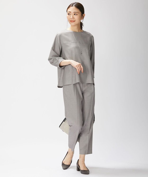 J.PRESS LADIES 【洗える・UVケア・速乾】OXIJEWELストレッチ テーパード パンツ ライトグレー系