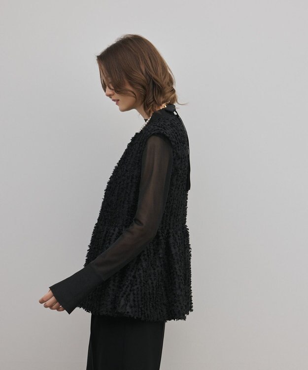 GRACE CONTINENTAL カットジャガードペプラムジレ ブラック