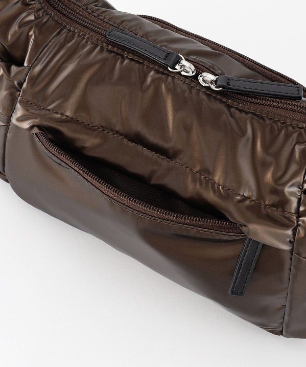 LA BAGAGERIE メタリックドロストポケット　ミニショルダーバッグ チョコ