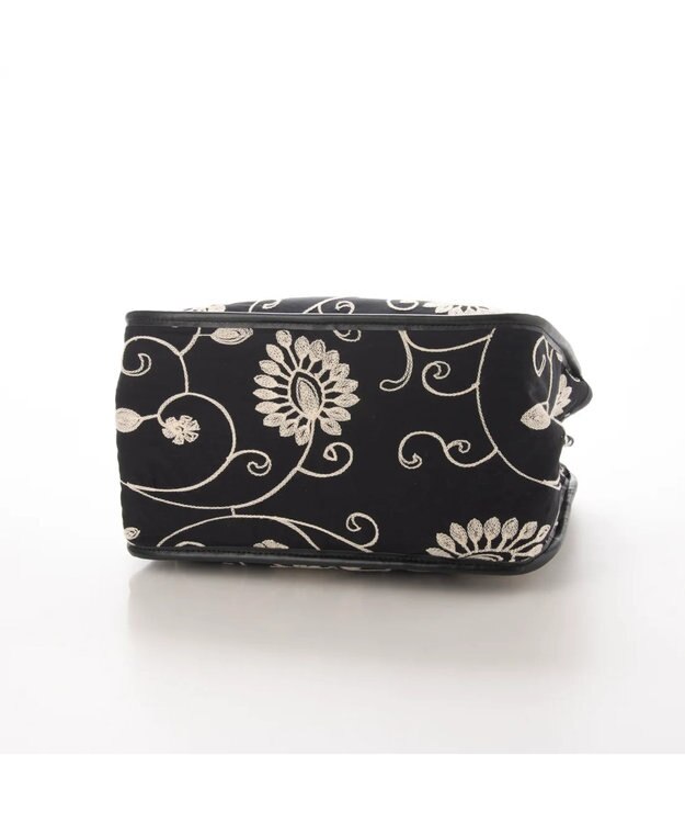 UNBILLION cachecache 刺繍パーテーショントートバッグ ブラック