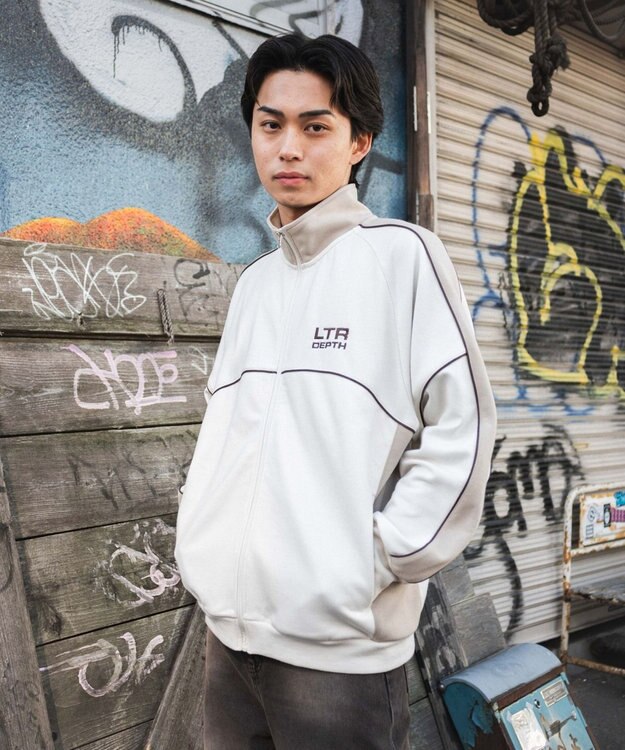 WEGO 【ユニセックス着用ITEM/MLサイズ展開】パイピングトラックジャケット オフホワイト