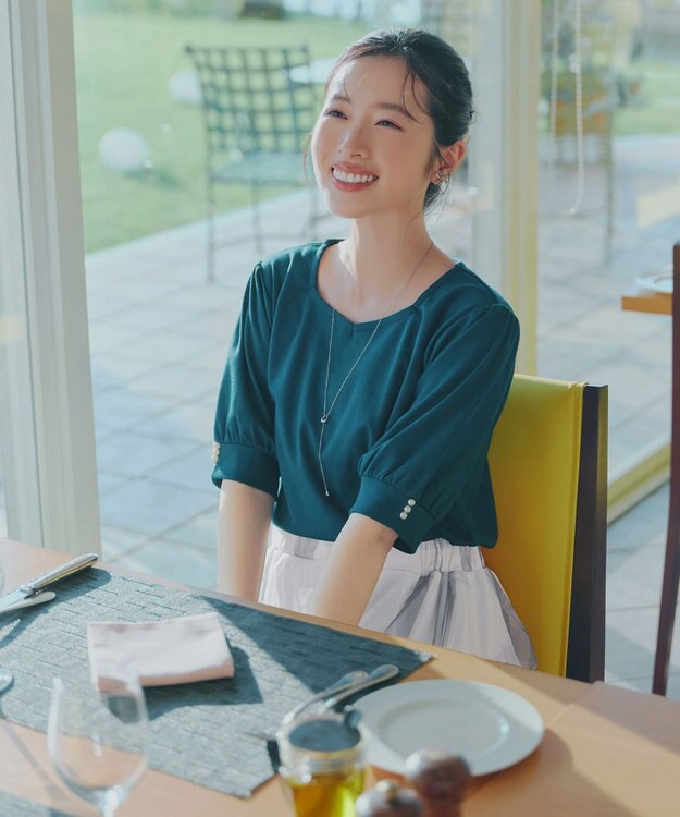 Tiaclasse 「サマさまカットソー」パール付きパフスリーブトップス ターコイズ