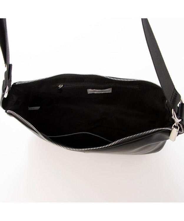 UNBILLION カシュカシュ cachecache / 横長ソフトショルダーバッグ ブラック