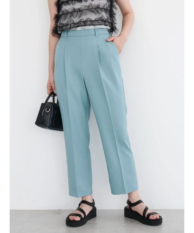 Green Parks きれいシルエットパンツ（テーパード） Mint