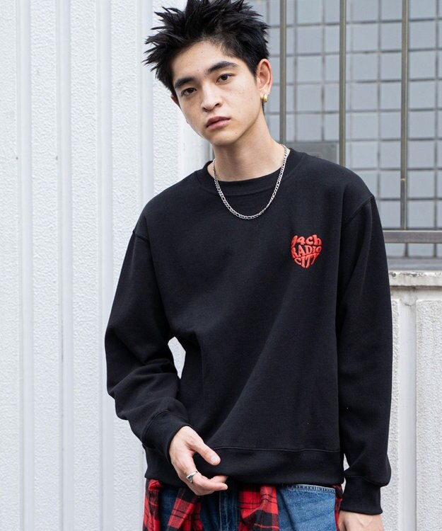 WEGO 【ユニセックス着用ITEM/裏起毛/SMLサイズ展開】リラックスフィットハートロゴプルオーバー ブラック