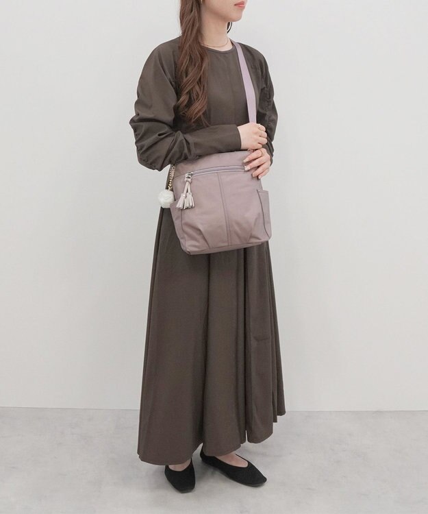 ACE BAGS & LUGGAGE kanana project collection タッセル-e ショルダーバッグ 縦 68871 モーヴピンク