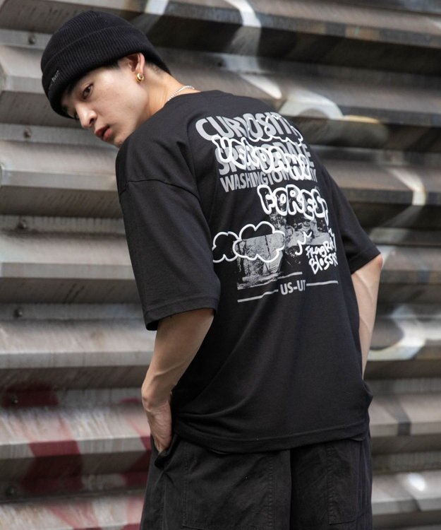 WEGO 【ユニセックス着用ITEM/2点SET】アクセ付きグラフィックアンサンブルT（LS） ブラック