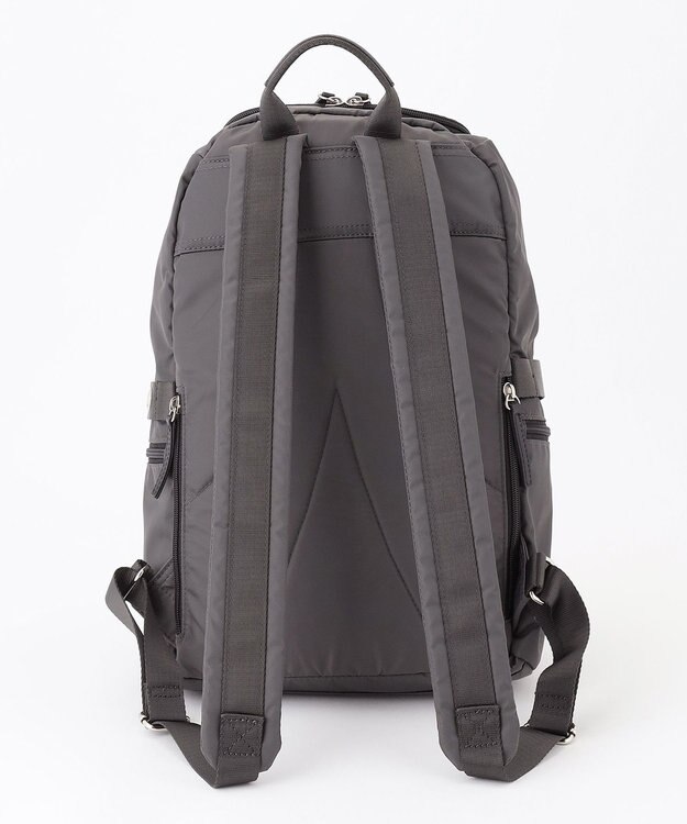 ICB 【A4サイズ収納可】８ポケットナイロンリュック チャコール系