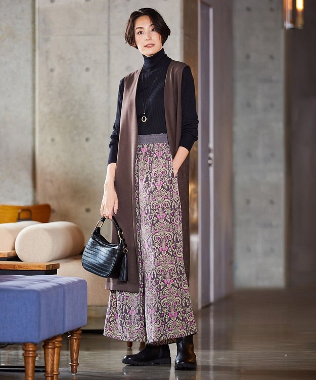 自由区 L 【洗える】カシミヤシルクブレンド タートルネックニット (検索番号:JJ47) ブラック系