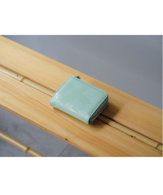 MIYABIYA La quoh with kirakaracho　角つなぎ ソフトレザー L字ミニウォレット 青磁色（ミントグリーン）