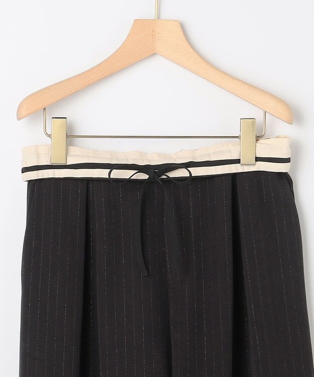 組曲 L 【加藤ローサさん着用】ラメストライプ ワイドパンツ ブラック系1