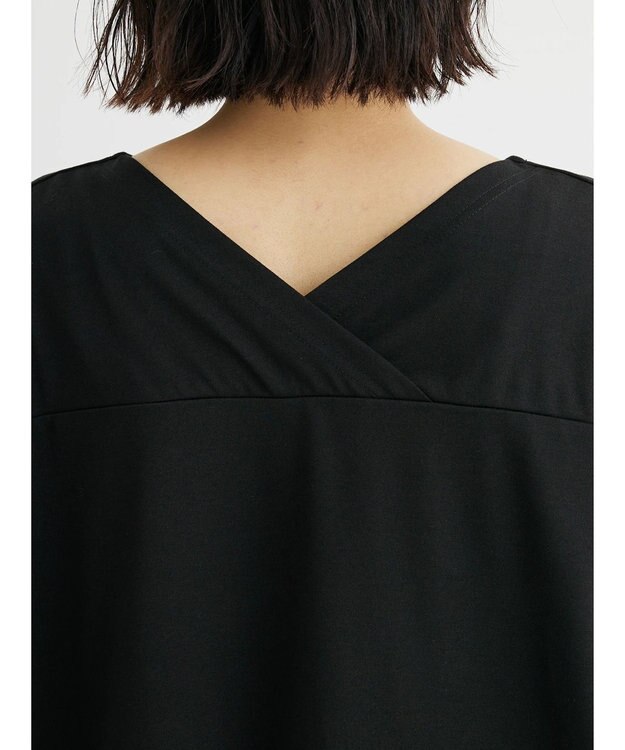Green Parks 接触冷感バックカシュクールチュニック Black