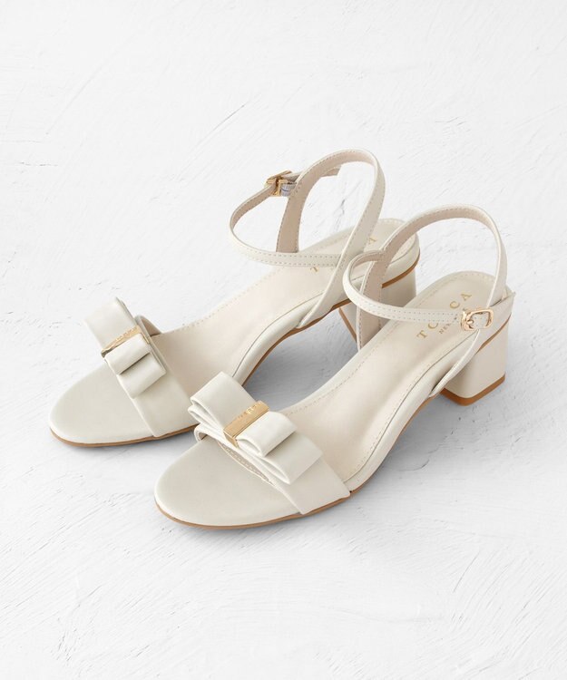 TOCCA NOBLE RIBBON SANDALS サンダル アイボリー系