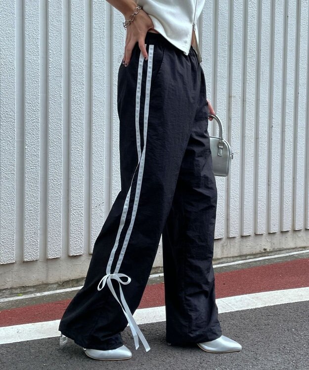 WEGO 【ウエストゴム】ラインリボンデザインナイロンバンツ ブラック