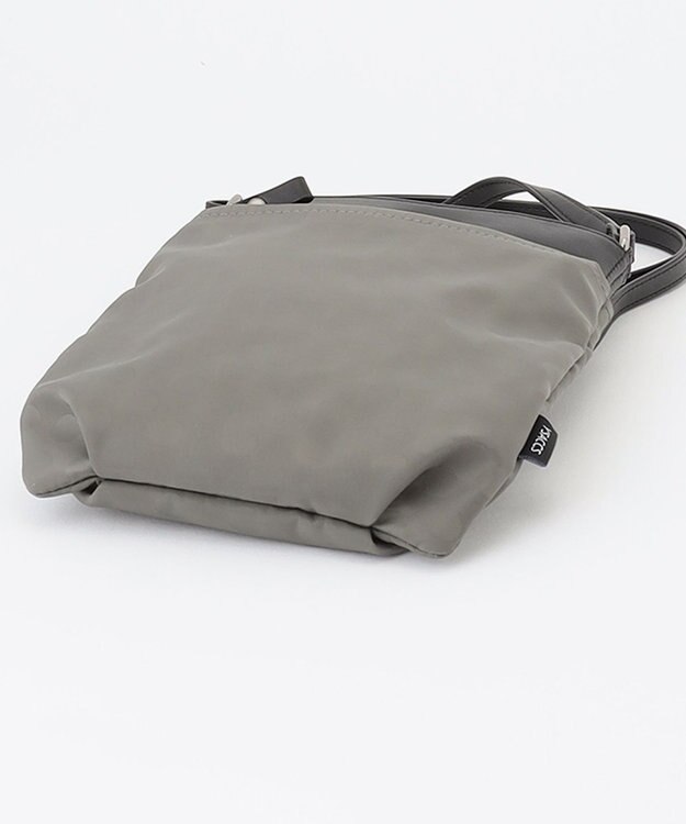 Y'SACCS Polka Dots　タックラウンドショルダー グレー