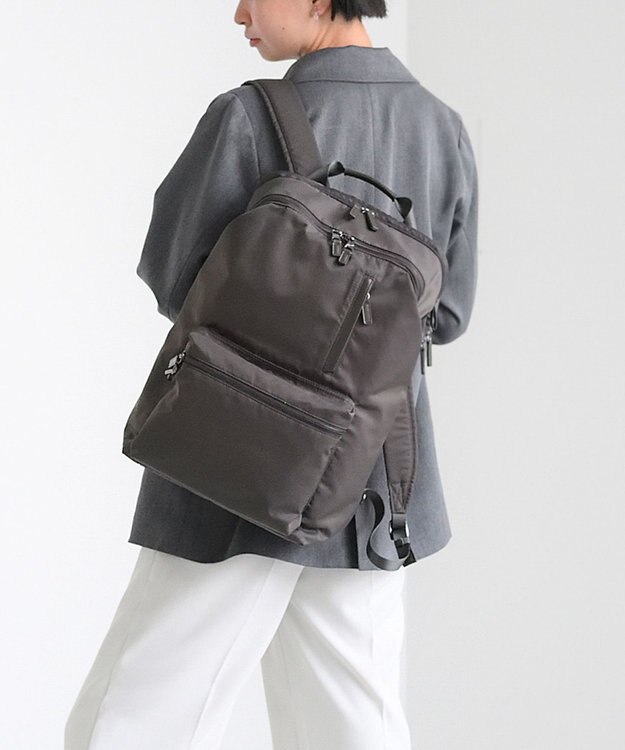 ACE BAGS & LUGGAGE W&.Day/Night ポッケス2 リュックプラス B4サイズ 15.6インチPC収納 15278 ダンブルアンドデイナイト チャコールグレー