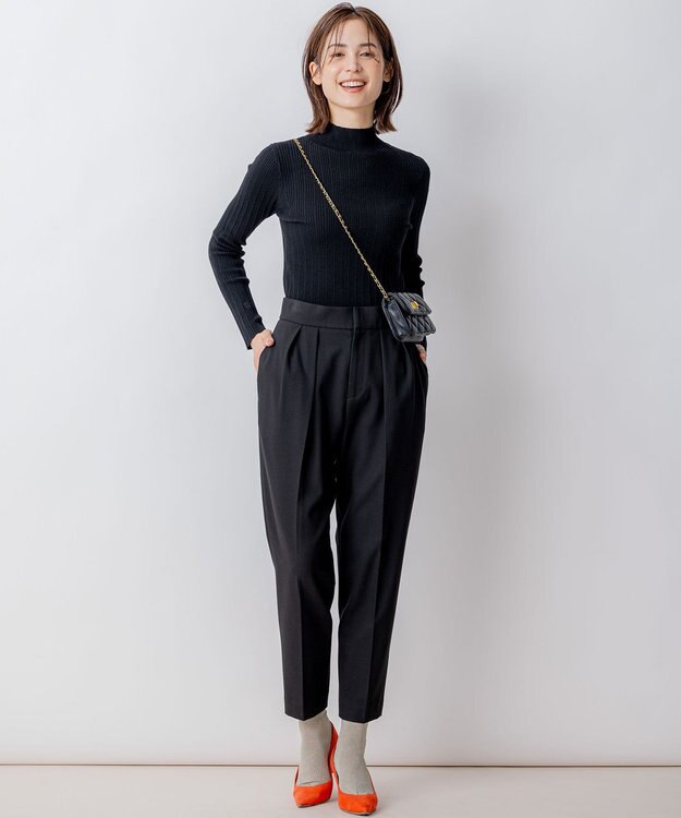 組曲 2WAYウォームストレッチ テーパード パンツ ブラック系