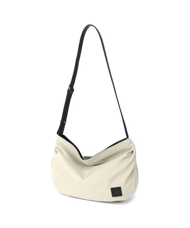 Regalo Felice 【超軽量 / 丸めてしまえてサブバッグにも使える】ショルダー / REGALO IV(アイボリー)