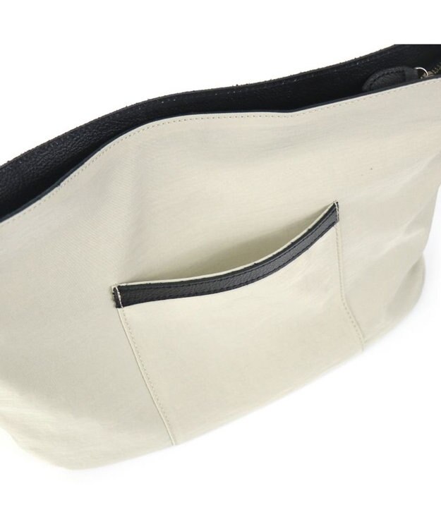 Regalo Felice 【超軽量 / 丸めてしまえてサブバッグにも使える】ショルダー / REGALO IV(アイボリー)