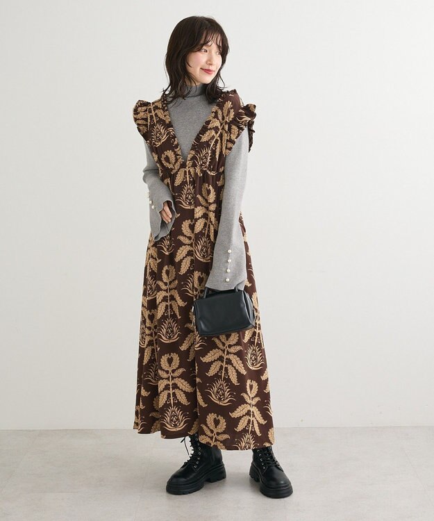 Green Parks ■ＥＳＣＡＲ　ボタニカルｐｔフリルエプロンワンピース Brown