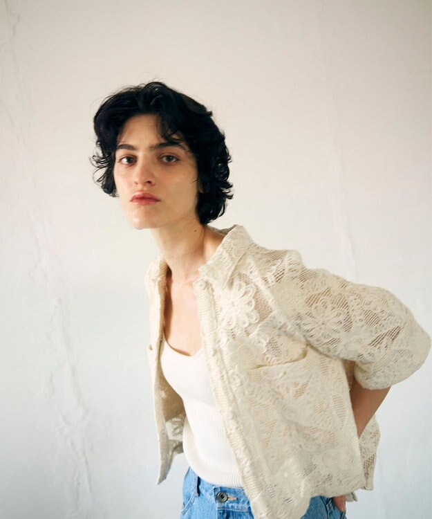 GRACE CONTINENTAL バックタックレースシャツ キナリ