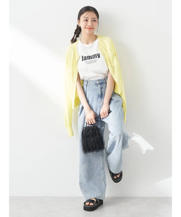 earth music&ecology ロゴソリッドミニマルＴシャツ Off White