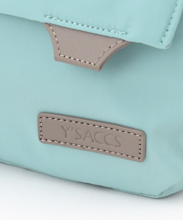 Y'SACCS ダブルタブ　トラベルポシェット ライトグリーン