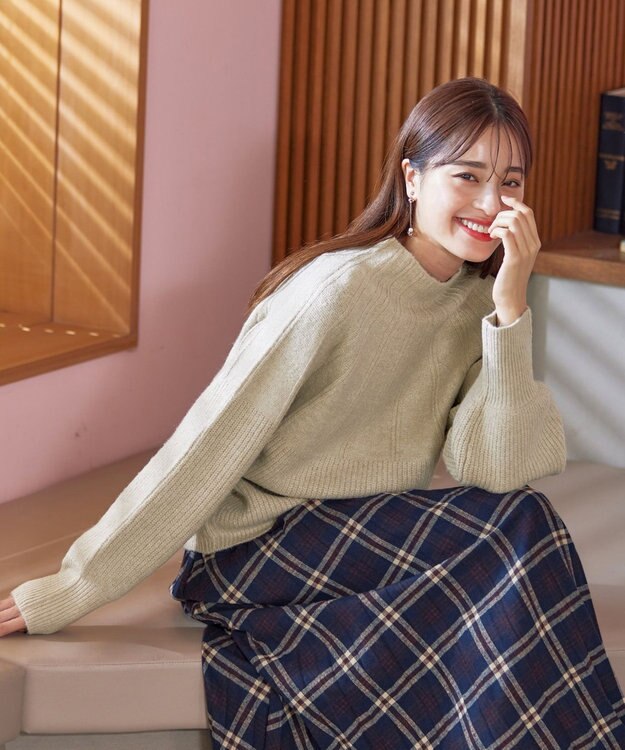 Tiaclasse 【洗える】ピンタックボトルネックニットトップス ベージュ