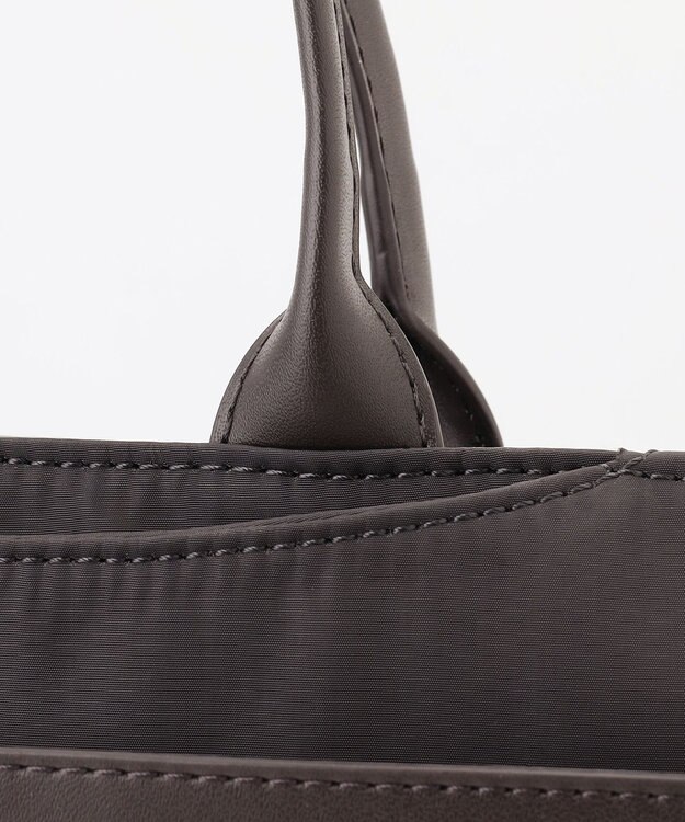 Y'SACCS シルキーリュクスバックパック ダークチョコ