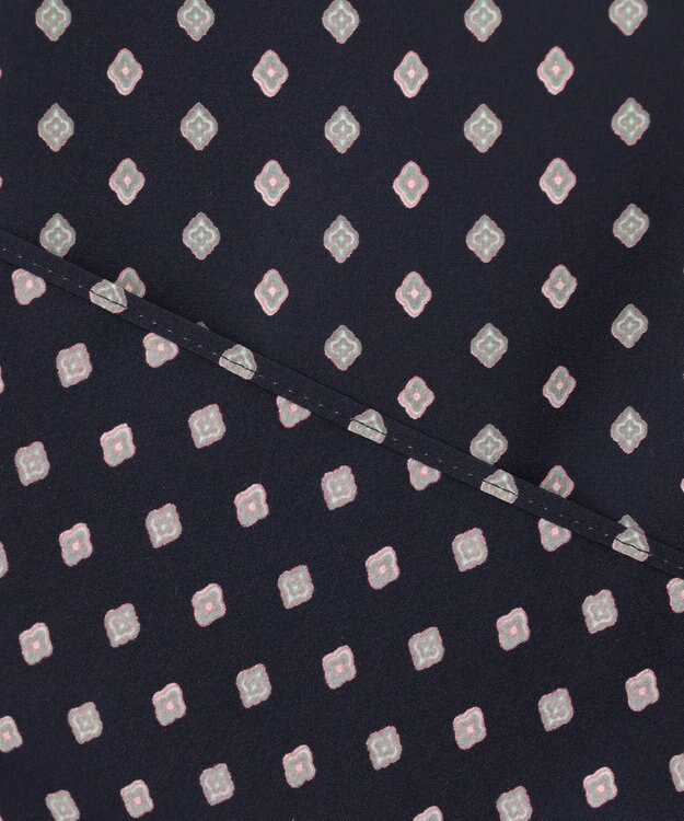 23区 【洗える】ジオメトリックパターン ボウタイ ブラウス ネイビー系