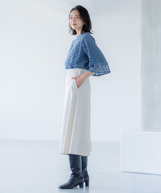 組曲 S 【WEB限定】フラワーレース袖フレア ブラウス ライトブルー系