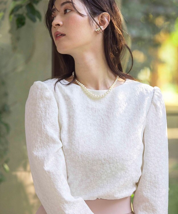 組曲 L 【KUMIKYOKU NAVY】フラワージャガード ブラウス アイボリー系