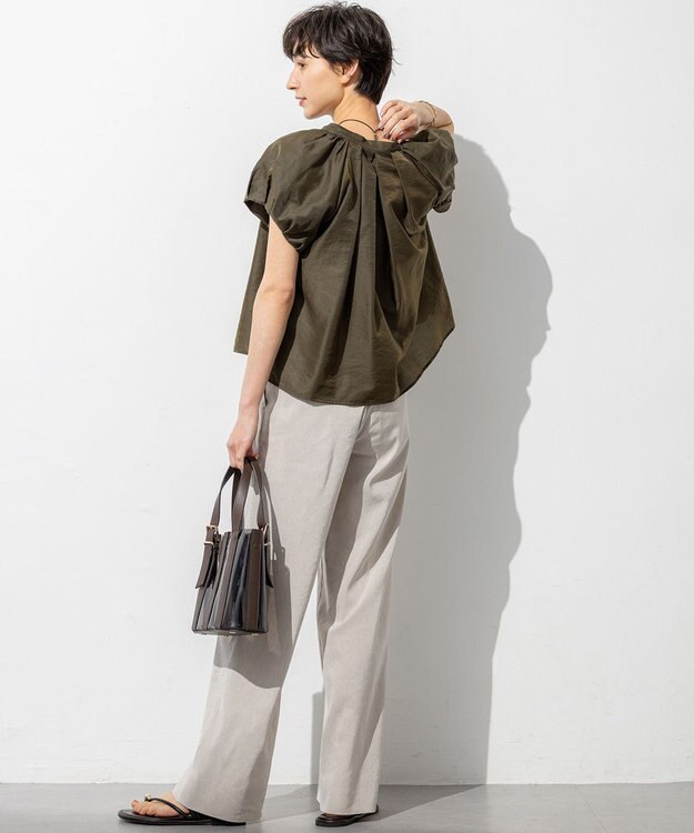 23区 S 【SLOW/一部店舗限定】ブライトヴィンテージクロス タック ブラウス カーキ系