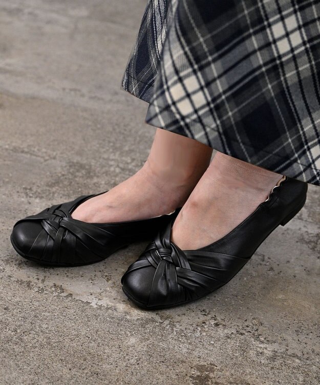 nouvelleRobe Oū 【本革・高反発】Square スクエアトゥ メッシュモチーフパンプス ブラック