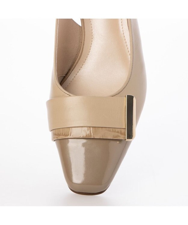 Riz raffinee <Riz raffinee>バックルモチーフバックベルトパンプス ベージュ