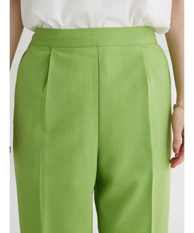 Green Parks 接触冷感　テーパードパンツ Green