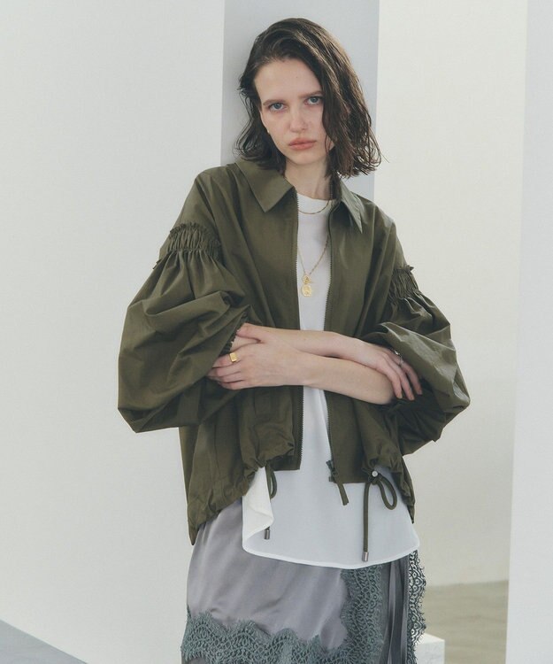 YECCA VECCA ボリュームギャザーデザインZIPブルゾン Khaki