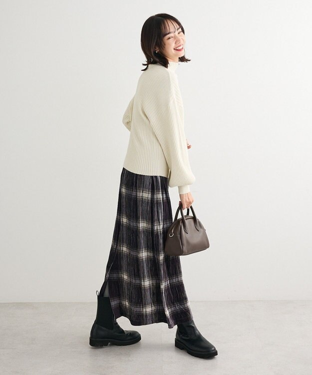 Green Parks ・ｓｗｉｎｇ　ｂｙ　ボトルネックラメニット Ivory